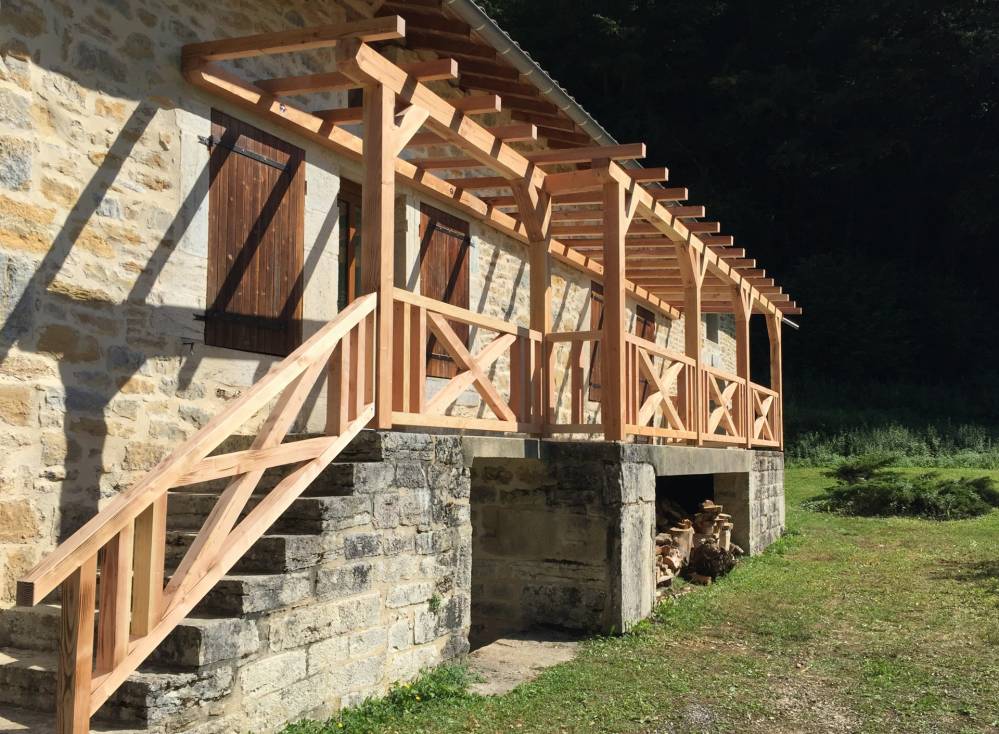 charpente-traditionelle-bois